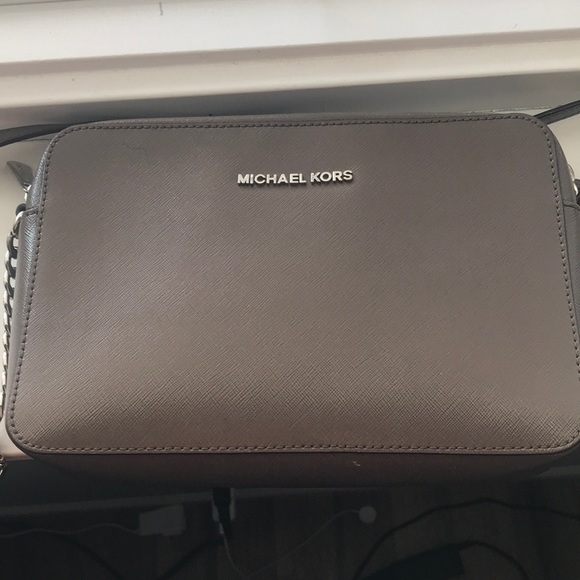 MICHAEL Michael Kors Handbags - Michael Kors Large Jet Set Crossbody Satchel